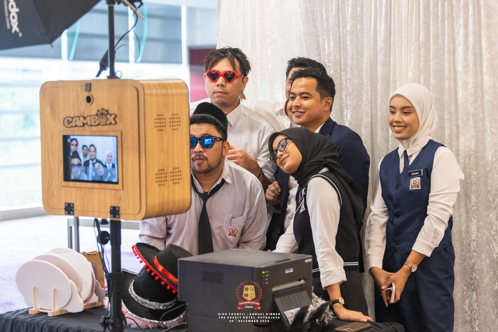 Photo booth & instant prints — High Council annual dinner